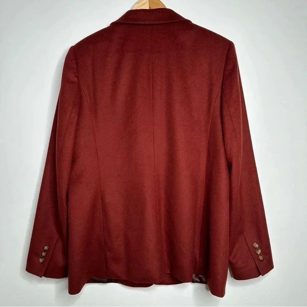 L.L. Bean Wool Cashmere Two Button Blazer Size 12 - Picture 6 of 8